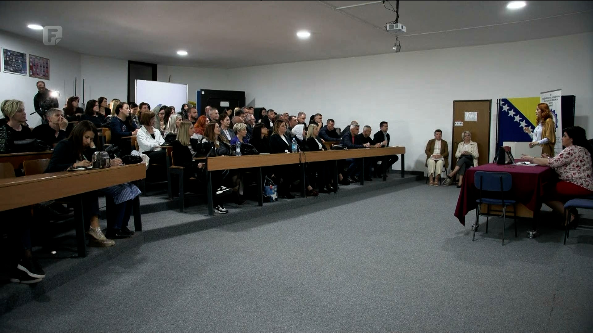 U Bihaću sastanak s pedagozima i predstavnicima osnovnih i srednjih škola